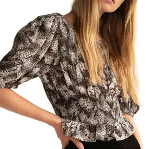Free People NWOT Black Snakeskin XOXO Smocked Blouse Size Large - Picture 1 of 11